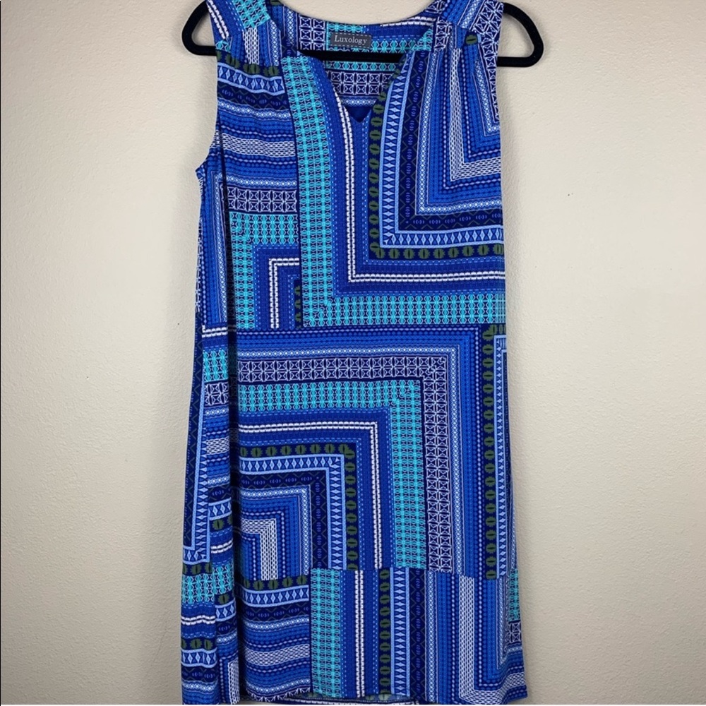 • Luxology • Blue Geometric Shapes Shift Dress - Picture 1 of 4